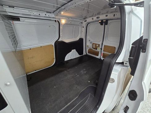 Used 2018 Ford Transit Connect XL FWD image 10