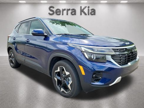 Used 2025 Kia Seltos EX w/ EX Sunroof Package FWD image 7