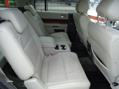 Used 2011 Ford Flex Limited w/ Rapid Spec Order Code FWD image 16