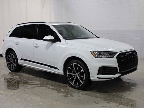 Used 2023 Audi Q7 Premium Plus w/ Premium Plus Package image 13