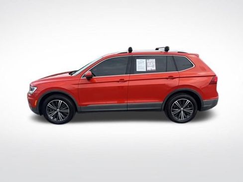 Used 2018 Volkswagen Tiguan S FWD image 2