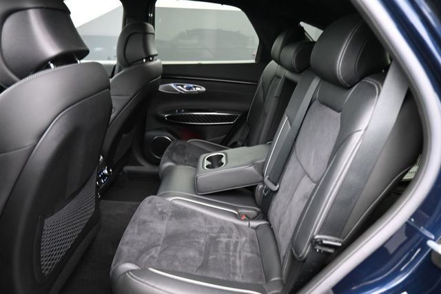 Used 2022 Genesis GV70 3.5T Sport w/ Sport Prestige Package AWD/4WD image 29