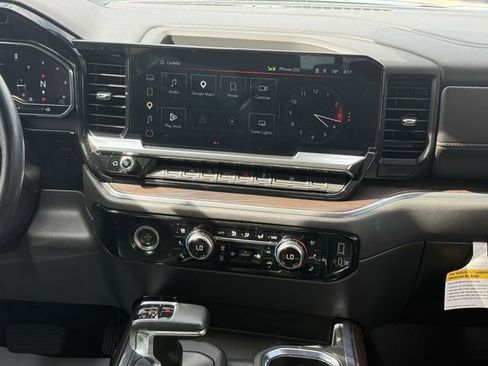 Used 2023 GMC Sierra 1500 SLT w/ SLT Premium Package RWD image 23