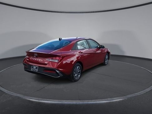 New 2026 Hyundai Elantra Blue image 3