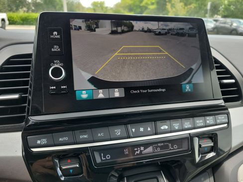 Used 2025 Honda Odyssey EX-L image 30