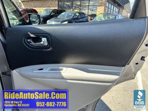 Used 2013 Nissan Rogue S w/ Special Edition Pkg AWD/4WD image 14