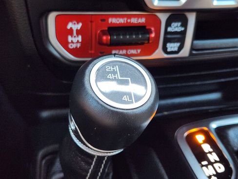 Used 2023 Jeep Gladiator Rubicon w/ LED Lighting Group image 21