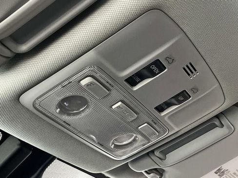 Used 2015 Toyota RAV4 Limited w/ Technology Package image 35