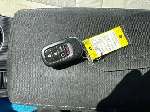 Certified 2023 Honda Civic EX image 35