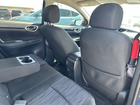 Used 2019 Nissan Sentra SV FWD image 16