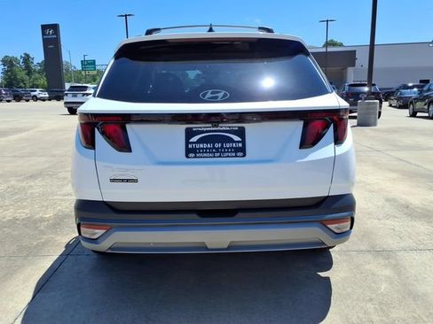 New 2026 Hyundai Tucson SEL Plus FWD image 3