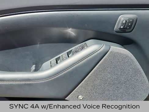 Used 2021 Ford Mustang Mach-E Premium image 9