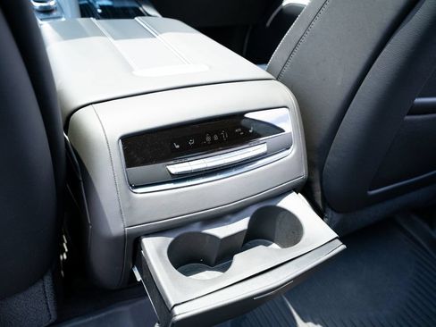 Used 2023 Cadillac Escalade ESV V w/ LPO, ONYX Package AWD/4WD image 50