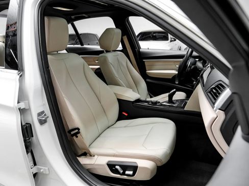 Used 2017 BMW 330i Sedan image 35