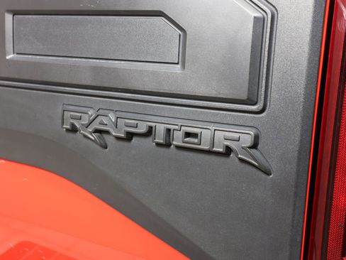Used 2020 Ford F150 Raptor w/ Equipment Group 802A Luxury AWD/4WD image 47
