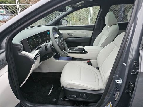 New 2026 Hyundai Tucson Limited image 18