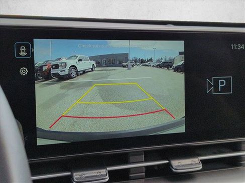 Used 2025 Hyundai Kona SEL image 13