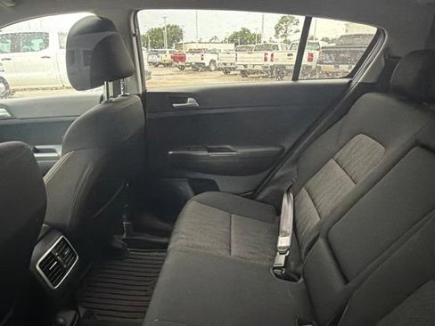 Used 2017 Kia Sportage LX FWD image 15