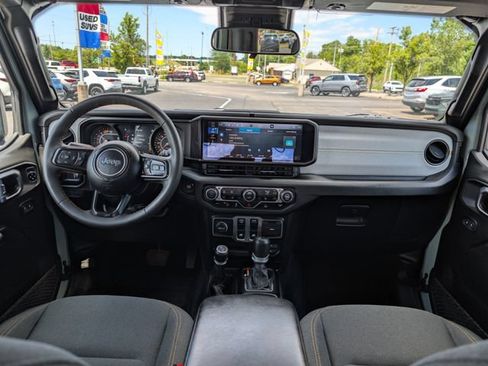 Used 2024 Jeep Wrangler Sport AWD/4WD image 11