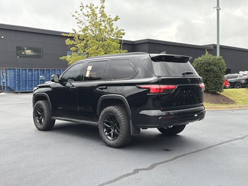 Used 2026 Toyota Sequoia Limited AWD/4WD image 14