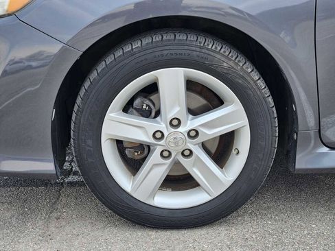 Used 2012 Toyota Camry SE image 9