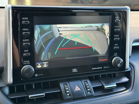 Used 2019 Toyota RAV4 Limited AWD/4WD image 21