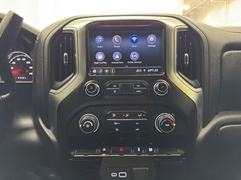 Used 2020 Chevrolet Silverado 1500 LT image 19