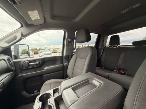 Used 2024 Chevrolet Silverado 2500 Custom w/ Custom Value Package AWD/4WD image 30