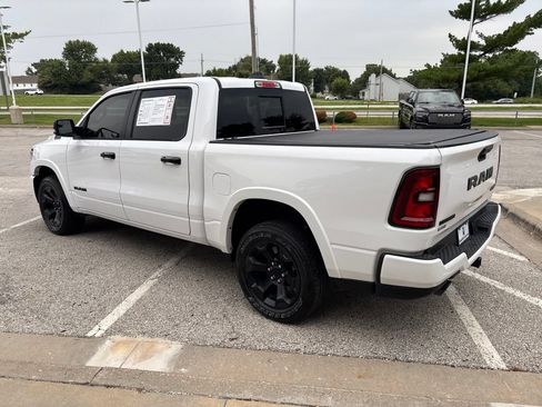 Used 2025 RAM 1500 Big Horn AWD/4WD image 21