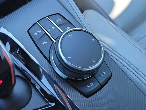 Used 2020 BMW M5 image 31