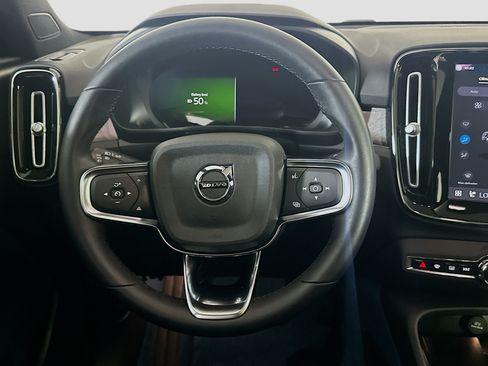 Used 2023 Volvo C40 P8 Recharge Ultimate AWD/4WD image 18