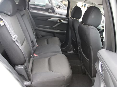 Used 2019 MAZDA CX-9 Sport FWD image 12