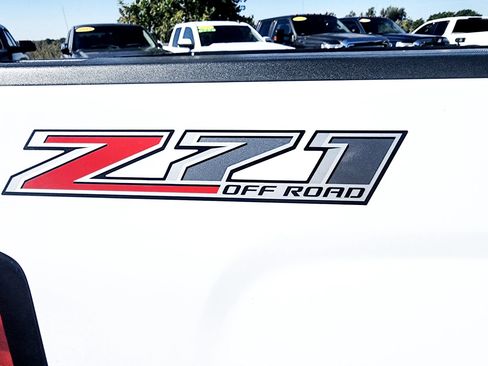 Used 2015 Chevrolet Silverado 1500 LTZ Z71 AWD/4WD image 24