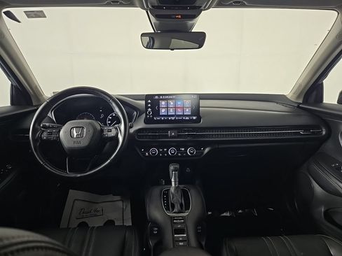 Used 2025 Honda HR-V EX-L image 9