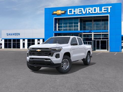 New 2026 Chevrolet Colorado LT w/ LT Convenience Package AWD/4WD image 8