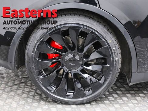 Used 2022 Tesla Model Y Performance image 29