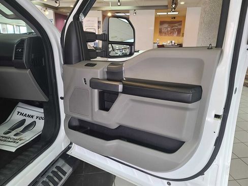 Used 2019 Ford F150 XLT w/ Equipment Group 301A Mid image 13