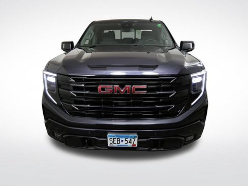 Used 2025 GMC Sierra 1500 Elevation w/ Preferred Package AWD/4WD image 10
