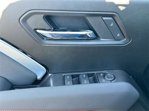 New 2025 Chevrolet Colorado Z71 w/ Technology Package image 23