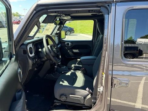 New 2026 Jeep Wrangler Unlimited Sport AWD/4WD image 15