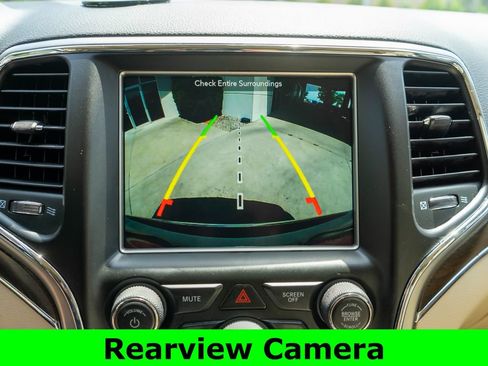 Used 2018 Jeep Grand Cherokee Limited w/ Luxury Group II AWD/4WD image 25