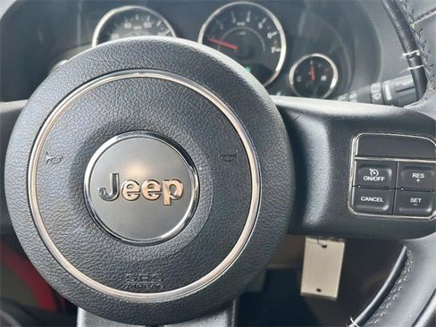 Used 2015 Jeep Wrangler Rubicon w/ Dual Top Group image 20