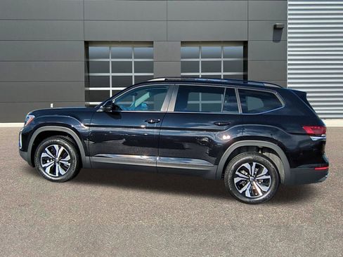 New 2026 Volkswagen Atlas SE image 4