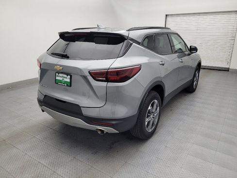 Used 2024 Chevrolet Blazer LT FWD image 9