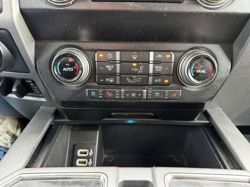 Used 2019 Ford F150 Raptor w/ Equipment Group 802A Luxury image 30