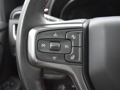 Used 2023 Chevrolet Suburban RST w/ Luxury Package AWD/4WD image 14