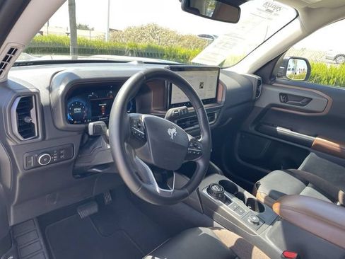 Used 2025 Ford Bronco Sport Outer Banks AWD/4WD image 10