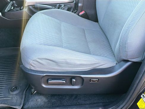 Used 2021 Toyota Tacoma SR5 image 18