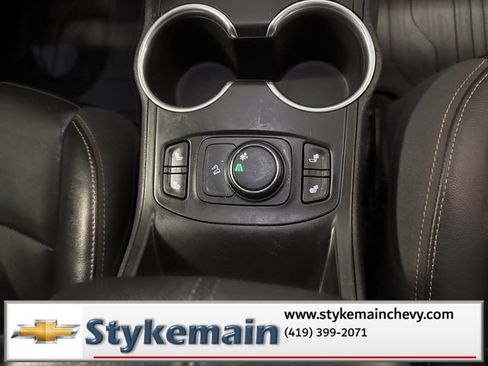 Used 2019 GMC Terrain SLT w/ Preferred Package image 21