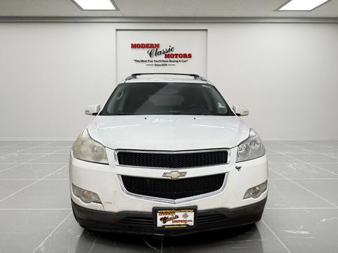Used 2012 Chevrolet Traverse LT w/ All-Star Edition AWD/4WD image 2